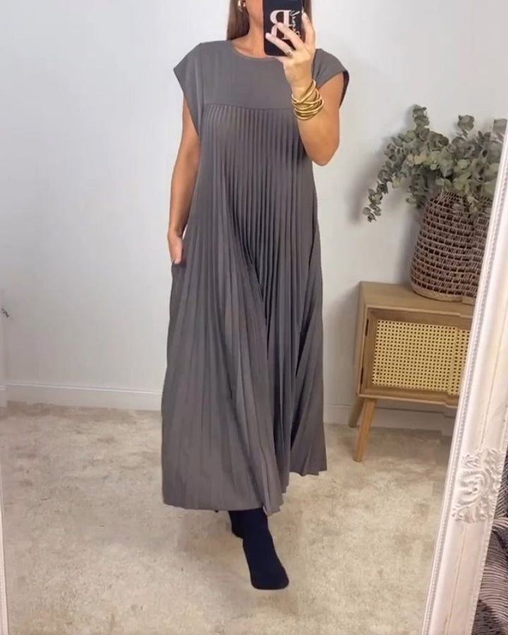 Grace | Mühelos Elegantes Plisseekleid