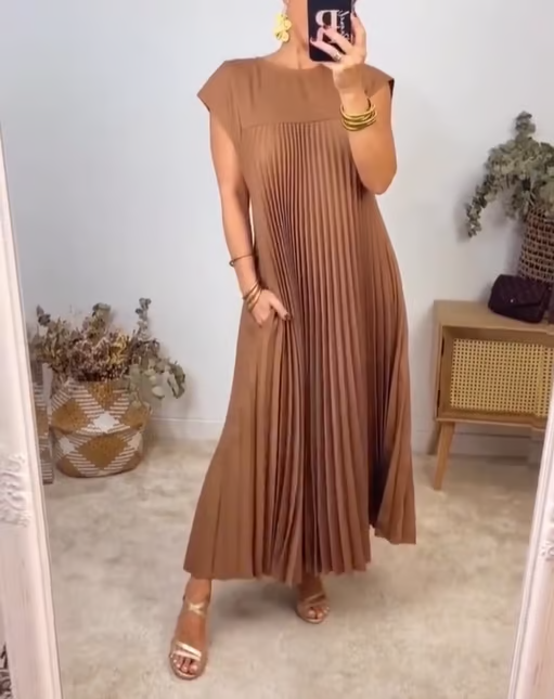 Grace | Mühelos Elegantes Plisseekleid