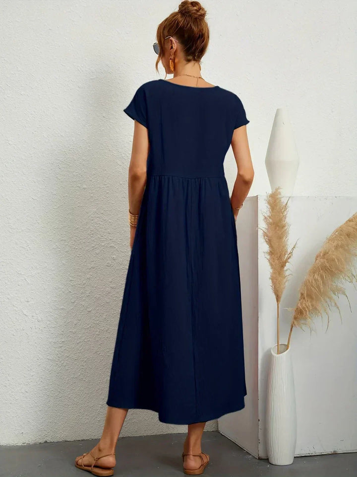 HEIKE | FLIESSENDES MIDIKLEID VON ZEITLOSER ELEGANZ