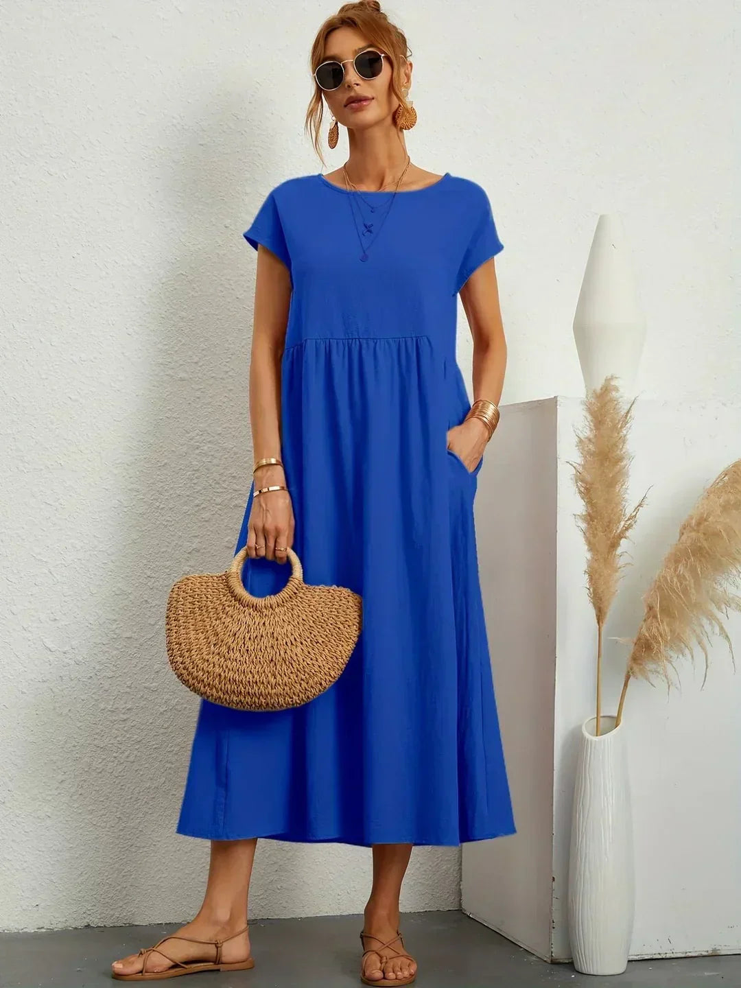 HEIKE | FLIESSENDES MIDIKLEID VON ZEITLOSER ELEGANZ