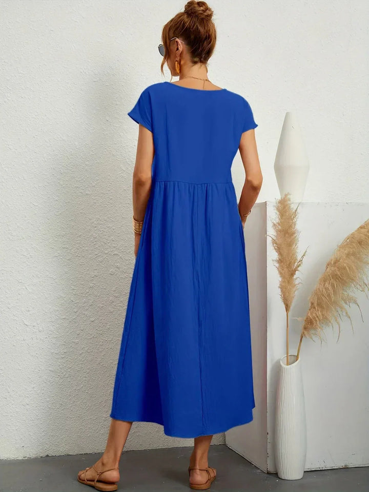 HEIKE | FLIESSENDES MIDIKLEID VON ZEITLOSER ELEGANZ