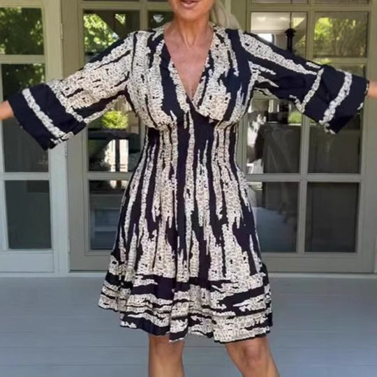 Liena │ Lässiges gemustertes Kleid