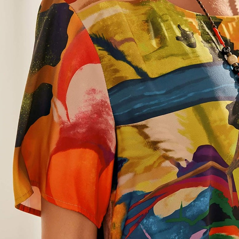 Tori | Lebhaftem Tropenmuster Kleid